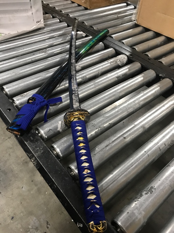 Photo 1 of Cold Steel Katana Full Hand Forged Traditional Japanese Samurai Swords Real Weapons Sharp,Full Tang,Functional, Black 1045 high carbon steel - Fan shape