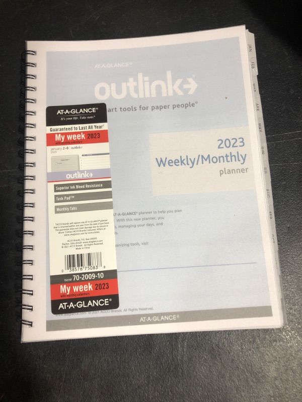 Photo 2 of AT-A-GLANCE 2023 Weekly & Monthly Planner Refill, Outlink, Hourly Appointment Book, 8-1/2" x 11", Large, Spiral Bound (70200910) 2023 New Edition