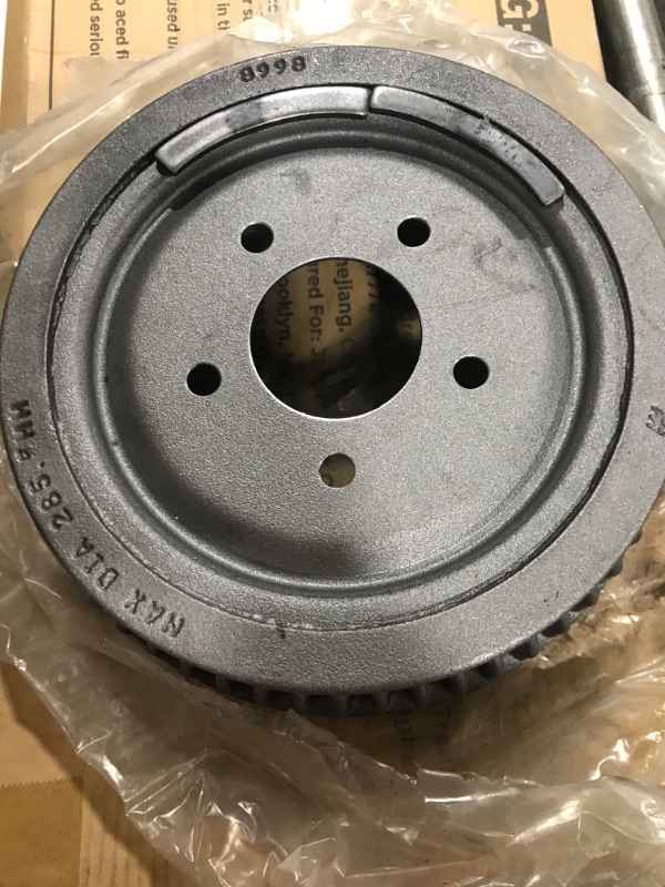 Photo 2 of ACDelco Professional 18B276 Rear Brake Drum