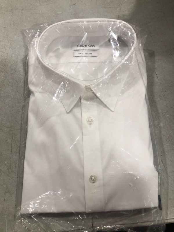 Photo 2 of Calvin Klein Men's Slim-Fit Stretch Flex Collar Dress Shirt, Online Exclusive Created for Macy's
SIZE 2XL