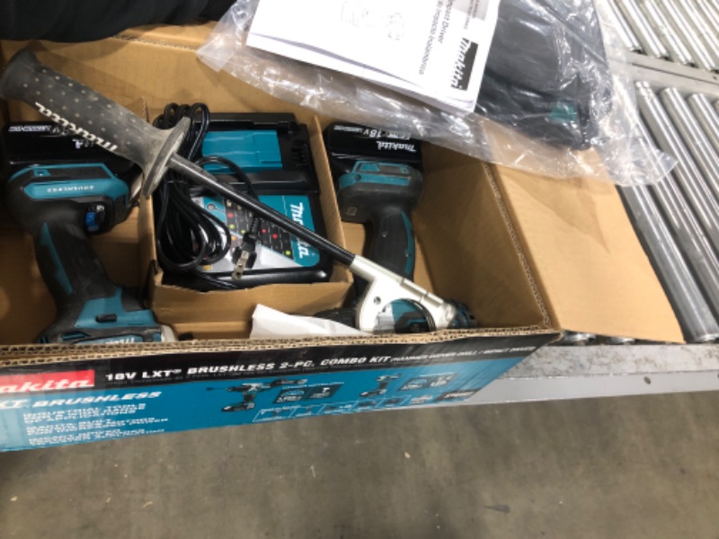 Photo 2 of Makita XT288T 18V LXT Lithium?Ion Brushless Cordless 2?Tool Combo Kit with 1/2" Hammer Driver-Drill and 4-Speed Impact Driver 5.0Ah
