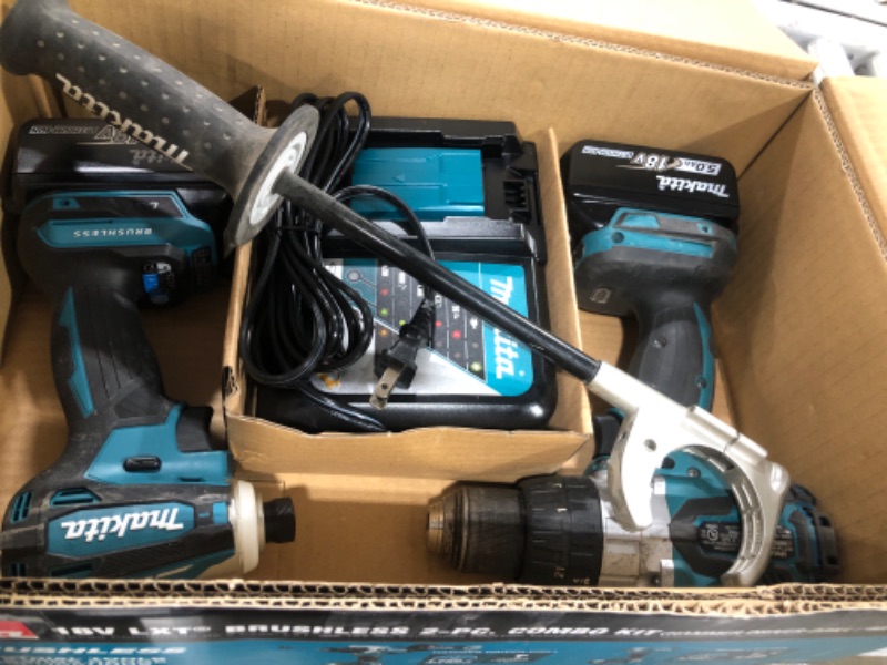 Photo 3 of Makita XT288T 18V LXT Lithium?Ion Brushless Cordless 2?Tool Combo Kit with 1/2" Hammer Driver-Drill and 4-Speed Impact Driver 5.0Ah
