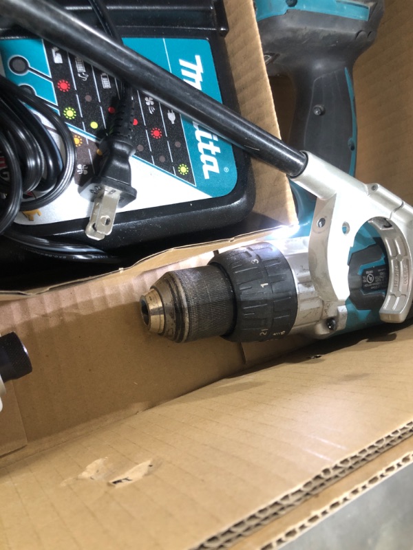 Photo 4 of Makita XT288T 18V LXT Lithium?Ion Brushless Cordless 2?Tool Combo Kit with 1/2" Hammer Driver-Drill and 4-Speed Impact Driver 5.0Ah

