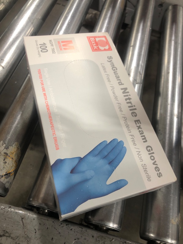 Photo 2 of 010-M Nitrile Exam Gloves - Medium - Pack of 100
