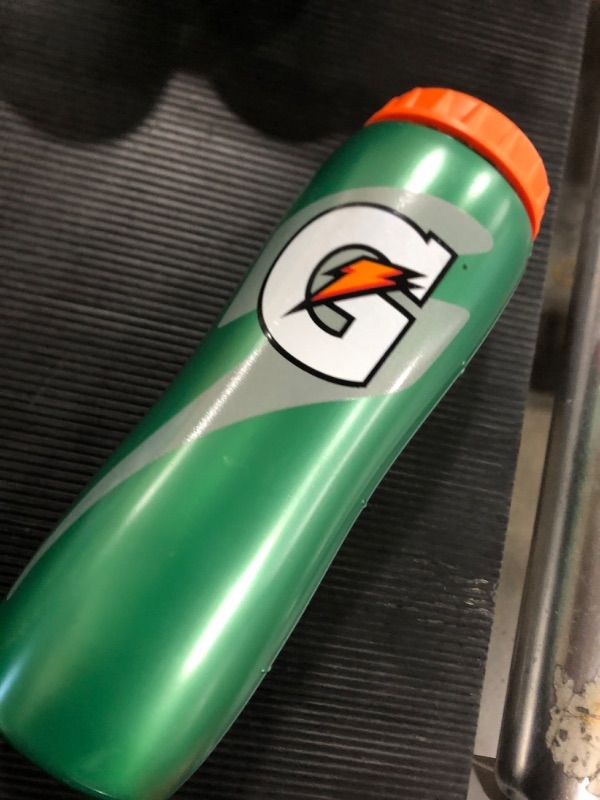 Photo 2 of Gatorade Squeeze Bottle, Green, BPA Free, Multiple Sizes 32 oz