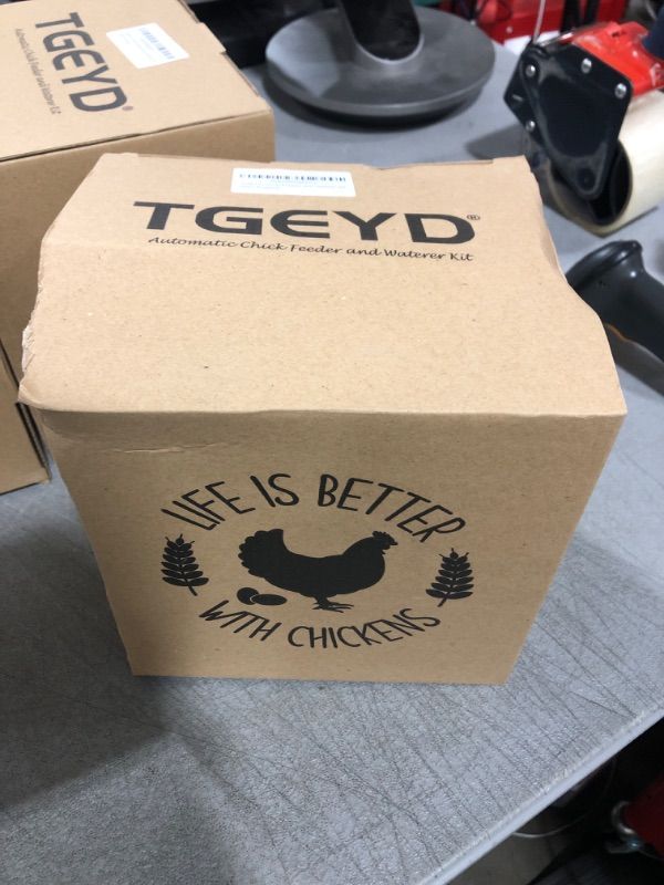 Photo 1 of ?Tgeyd Chick Feeder and Waterer Kit - Chicken Coop Accessories for Baby Chicks - 1 L Automatic Chicken Feeder and Waterer Set | Duck Feeder | Quail Feeder - Chick Brooder Starter Kit