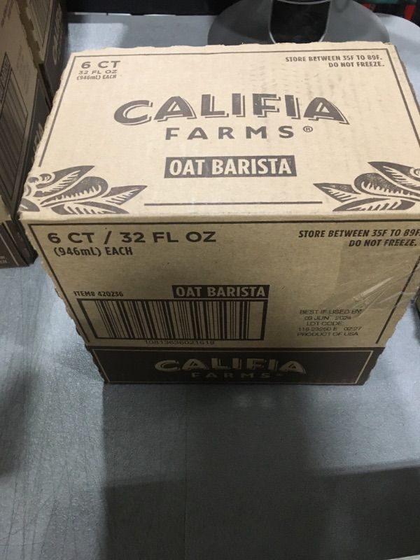 Photo 2 of Califia Farms - Oat Barista Blend Oat Milk, 32 Oz (Pack of 6), Shelf Stable, Dairy Free, Plant Based, Vegan, Gluten Free, Non GMO, High Calcium, Milk Frother, Creamer, Oatmilk Oat Barista Original 32 Fl Oz (Pack of 6)