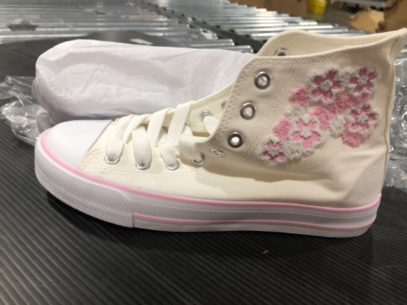 Photo 1 of Adokoo Womens Canvas Shoes Low Top Lace up Fashion Sneakers size-6