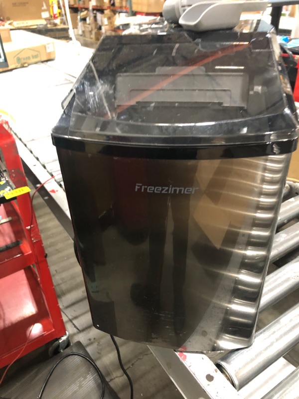 Photo 1 of Freezimer - Ice Maker 