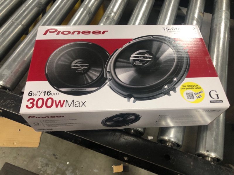 Photo 2 of Pioneer TS-G1620F 6-1/2" 2-Way Coaxial Speaker 300W Max. / 40W Nom., 12.90In. X 7.40In. X 3.20In., BLACK
