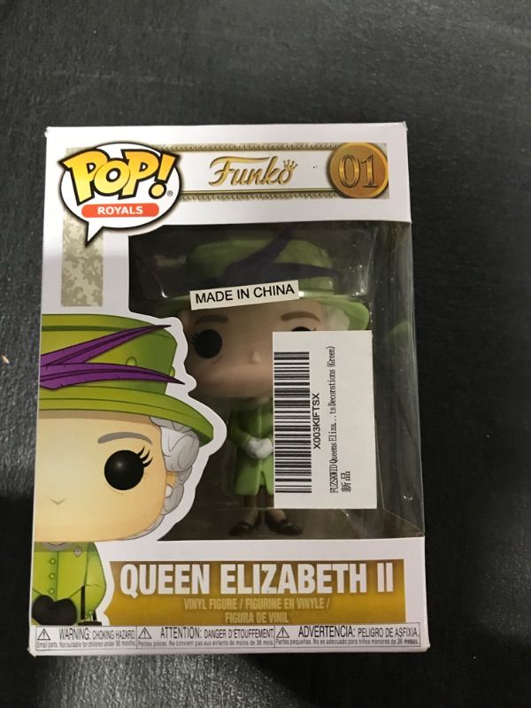 Photo 2 of Funko Pop! Royals - Queen Elizabeth II in Green Dress Vinyl Figure
