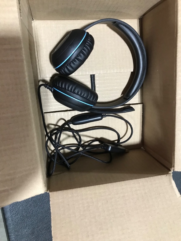 Photo 2 of Cyber Acoustics Stereo USB Headset (AC-5008A), in-line Controls for Volume & Mic Mute, Adjustable Mic Boom for PC & Mac, Perfect for Classroom or Home