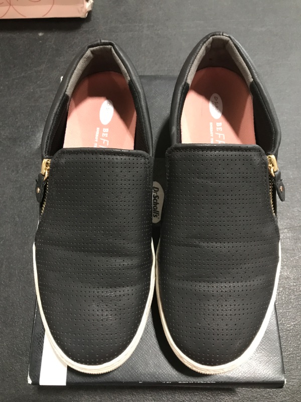 Photo 2 of Dr. Scholl's Women's No Chill Sport Slip-on Shoes Black, 9 - Women's Casual at Academy Sports. SIZE 9M. PRIOR USE. 
