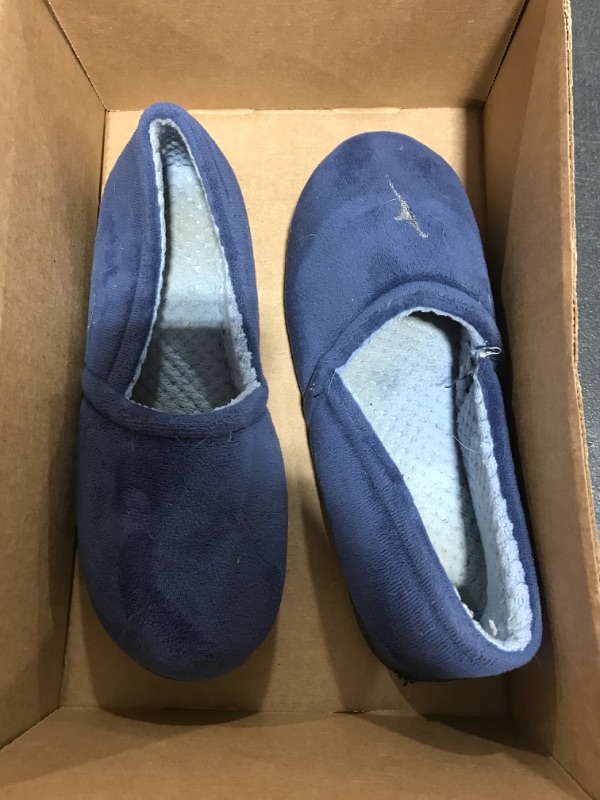 Photo 2 of 
blue slippers size 8/9