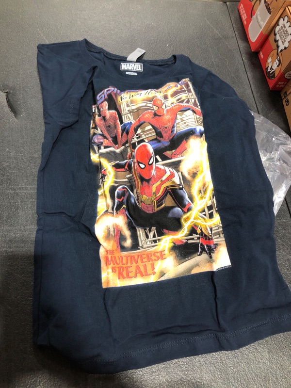 Photo 1 of YOUTH MARVEL SPIDER MAN SHIRT ( SIZE: L 10/12) 