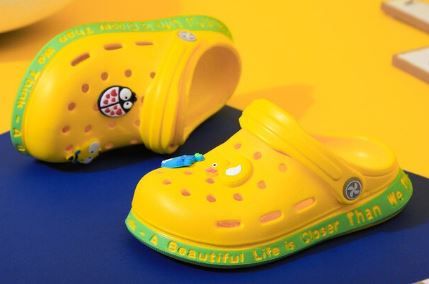 Photo 1 of [Size 1] Kids Summer Clogs- Happy Yellow