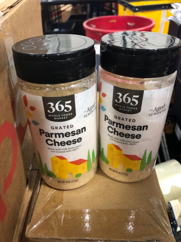 Photo 2 of 2 pack of 365 by Whole Foods Market, Grated Parmesan Cheese, 8 Ounce