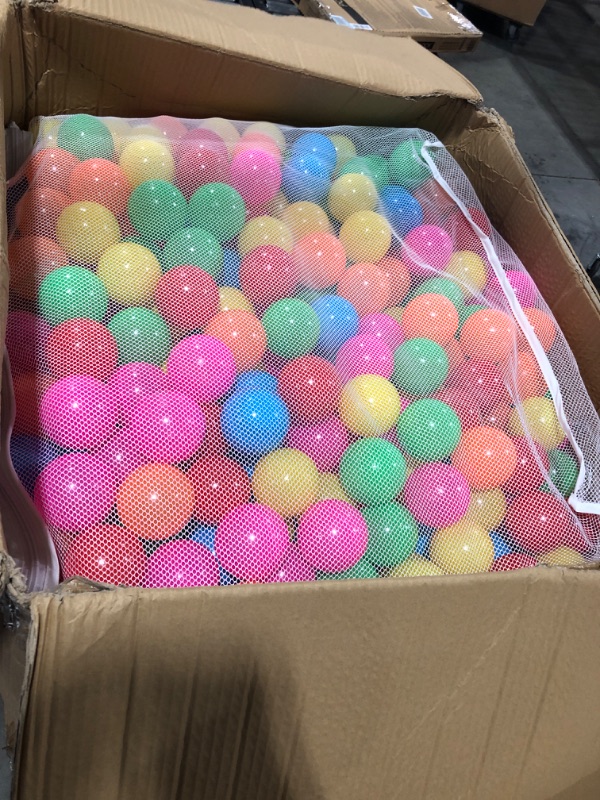 Photo 2 of Amazon Basics BPA Free Crush-Proof Plastic Pit Balls, 6 Bright Colors, 1,000 Balls