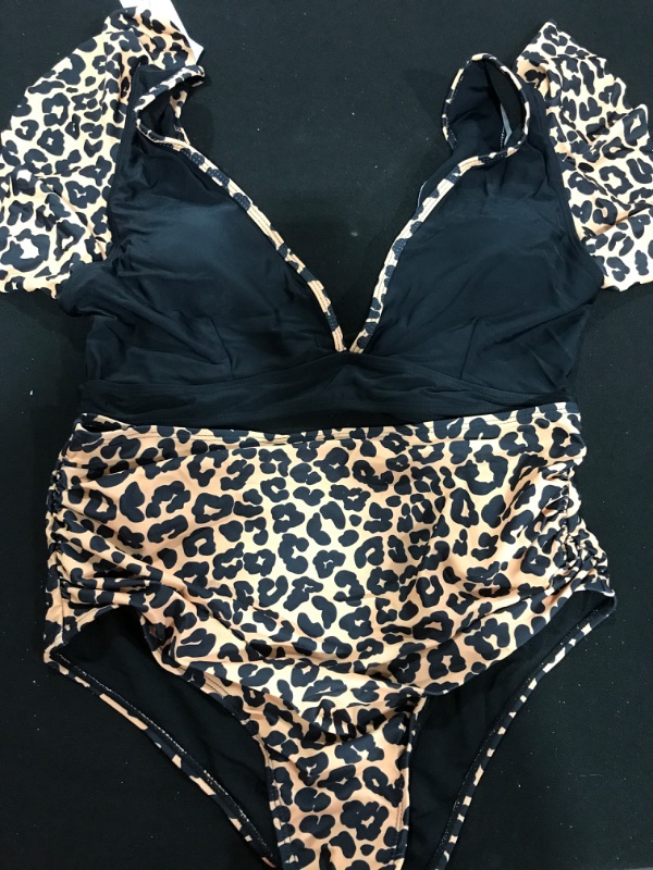 Photo 1 of [Size XL] Ladies 2pc Swimsuit