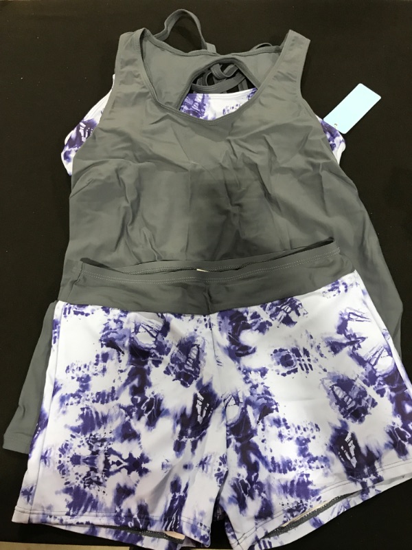 Photo 1 of [Size M] 3 pc Athletic Short Outfit