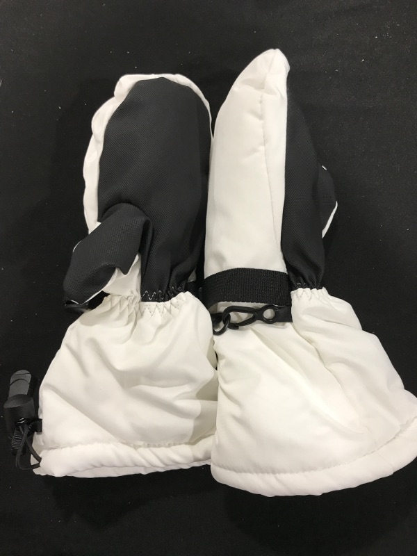 Photo 1 of [Small Girls] Winter Gloves/Mittens- white