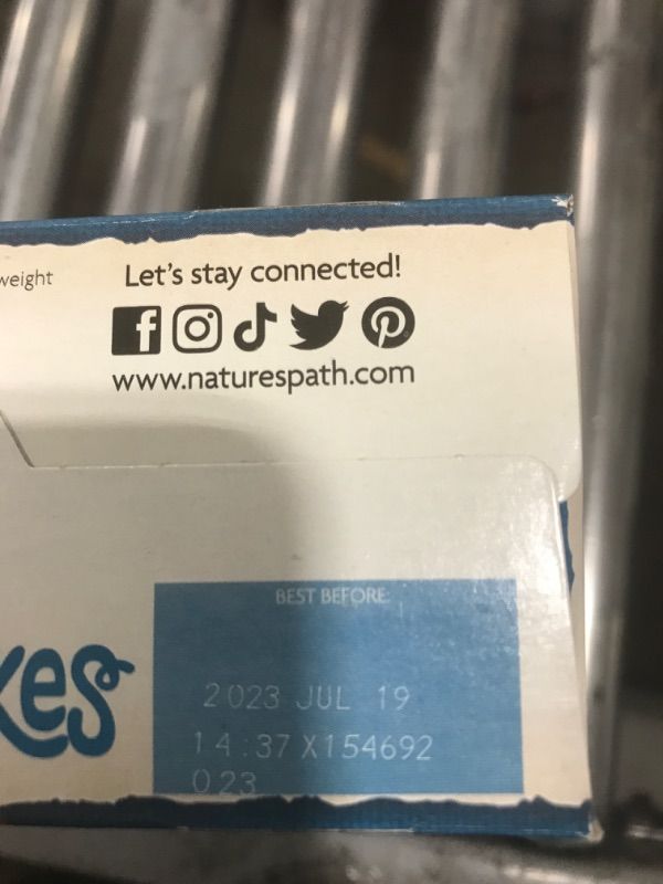 Photo 1 of Nature's Path Organic Flax Plus Multibran Flakes Cereal, 13.25 Ounce Non-GMO, 16g Whole Grains, with Omega-3 Rich Flax Seeds Multibran Flakes 13.25 Ounce