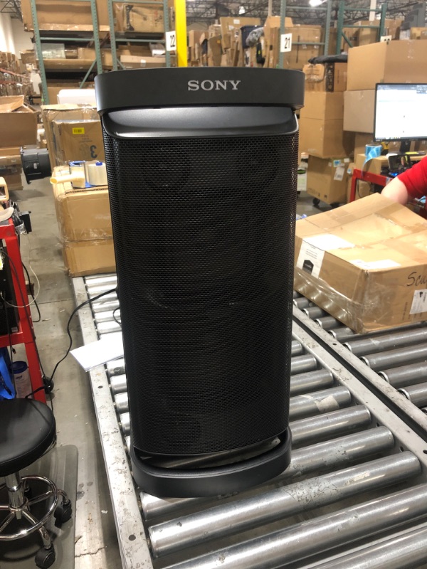 Photo 2 of Sony SRS-XP700 X-Series Wireless Portable-BLUETOOTH-Karaoke Party-Speaker IPX4 Splash-resistant with 25 Hour-Battery SRSXP700