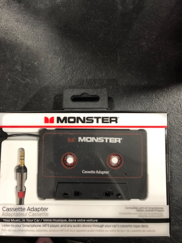 Photo 2 of Monster MBL 800 CAS-ADPT V2 WW High Performance 800 Cassette Adapter to 1/8" Mini 3 Feet