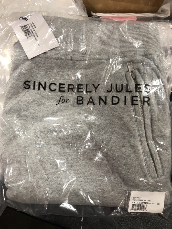 Photo 2 of Bandier x Sincerely Jules The Juniper Jogger Vintage Heather Grey
SIZE  1X