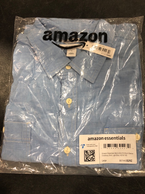 Photo 2 of Amazon Essentials Men's Slim-Fit Short-Sleeve Chambray Shirt Large Light Blue
SIZE L