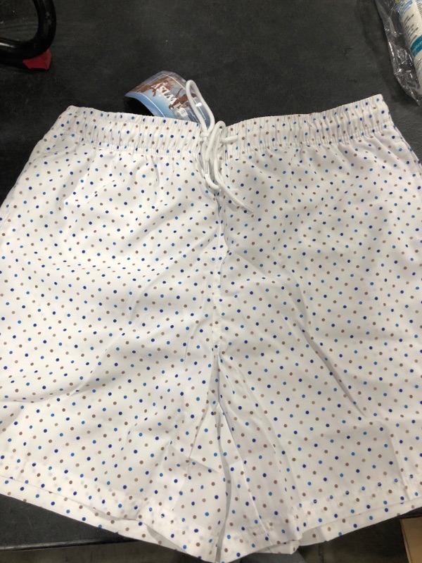 Photo 2 of Biwisy Mens Swim Trunks Quick Dry Beach Shorts Mesh Lining Swimwear Bathing Suits with Pockets Medium White Dots
SIZE M