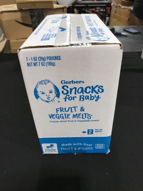 Photo 2 of (Pack of 7) Gerber Fruit & Veggie Melts Freeze-Dried Fruit and Vegetable Snacks, Truly Tropical Blend, Naturally Flavored with Other Natural Flavors, 1 oz.
