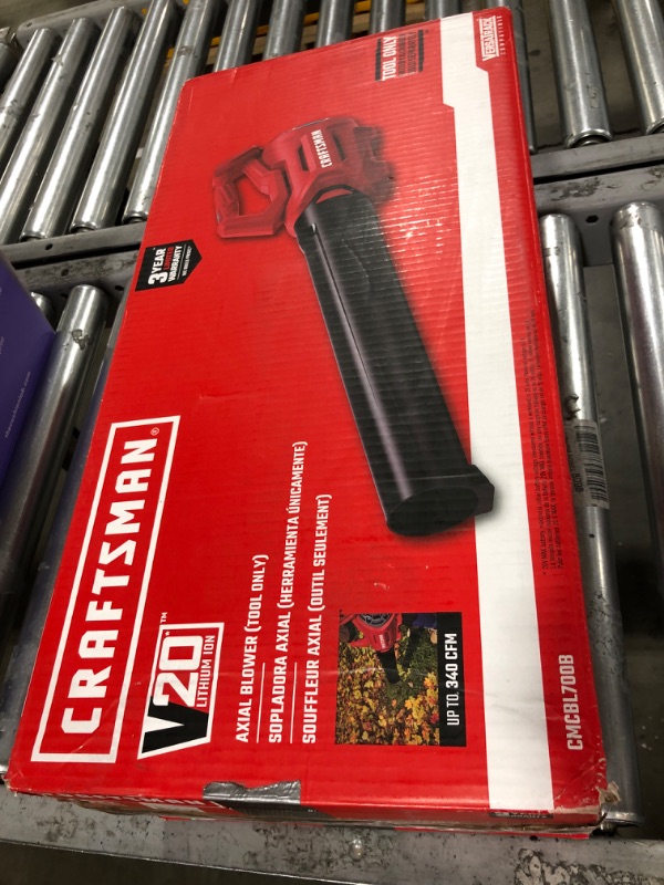 Photo 4 of CRAFTSMAN 20V MAX* Axial Leaf Blower Kit (CMCBL700D1)
