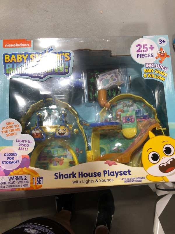 Photo 2 of Baby Shark's Big Show! Shark House Playset – Lights and Sounds Toddler Playset – Interactive Baby Shark Toy