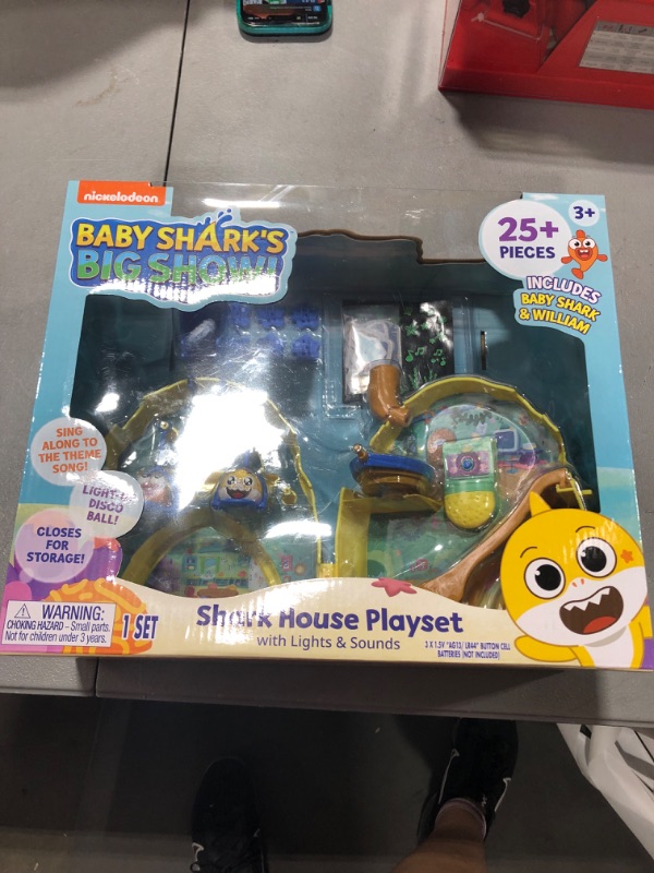 Photo 2 of Baby Shark's Big Show! Shark House Playset – Lights and Sounds Toddler Playset – Interactive Baby Shark Toy