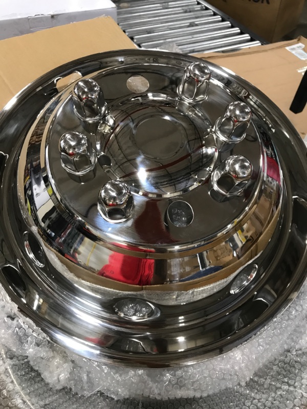 Photo 2 of XIUHUA 16 Inch Stainless Steel Wheel Simulators for 1992-2007 Ford E350 E450 RV Motorhome Van----minor box damage 