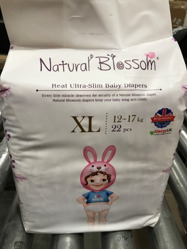 Photo 2 of Natural Blossom Diapers | Size 4 (26-37 lbs) | 22 Count | Vegan - Disposable - Super Soft - Hypoallergenic - Ultra-Slim - for Sensitive Skin
