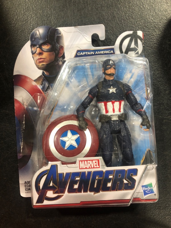 Photo 2 of Avengers Marvel Captain America 6"-Scale Marvel Super Hero Action Figure Toy