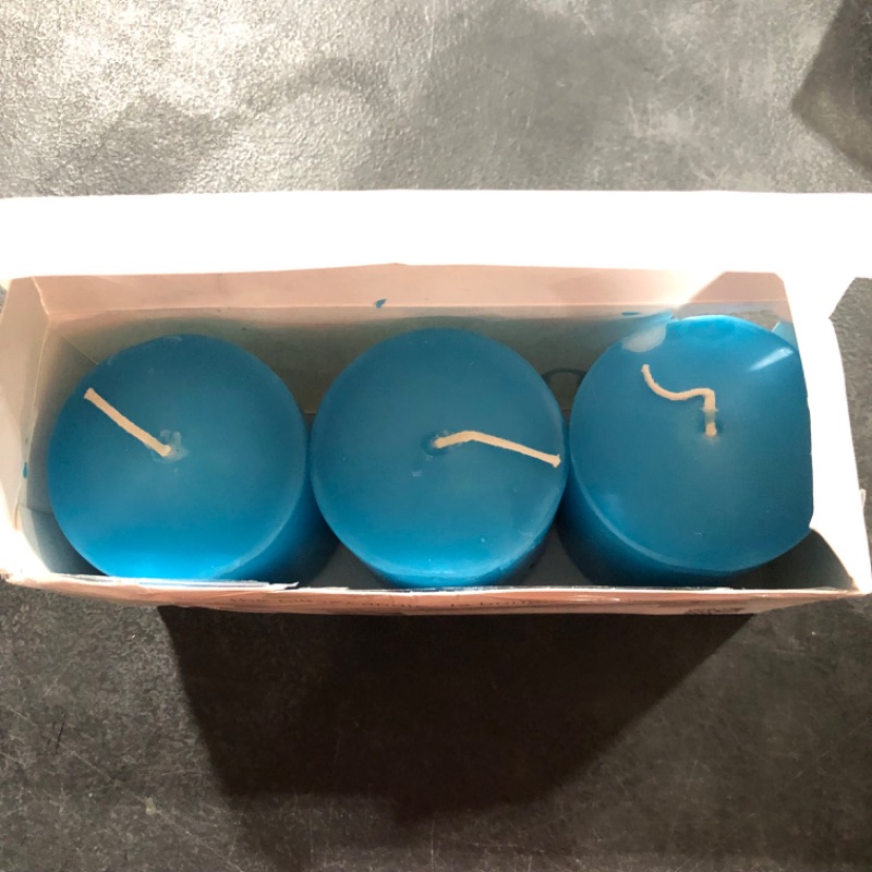 Photo 1 of 
yummi 3" x 4" Turquoise Round Pillar Candles - 3 per Pack