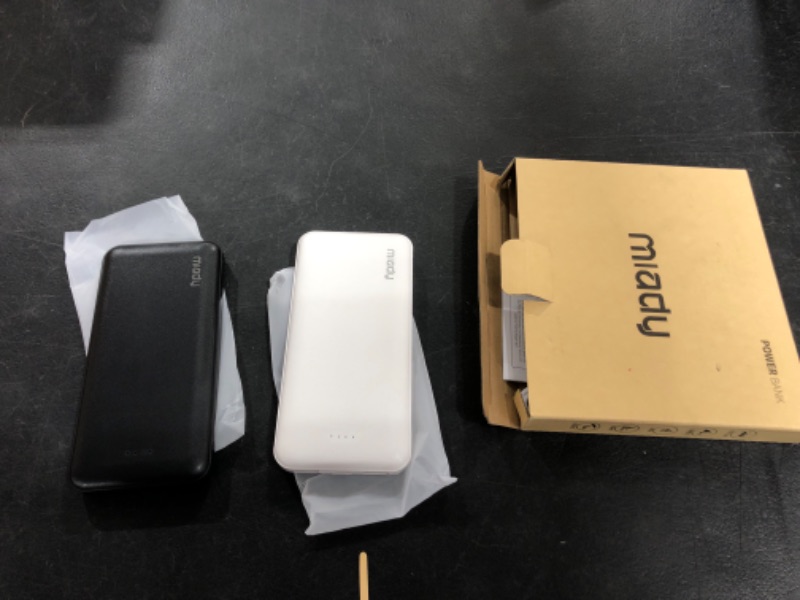 Photo 1 of 2 PACK POWER BANKS 