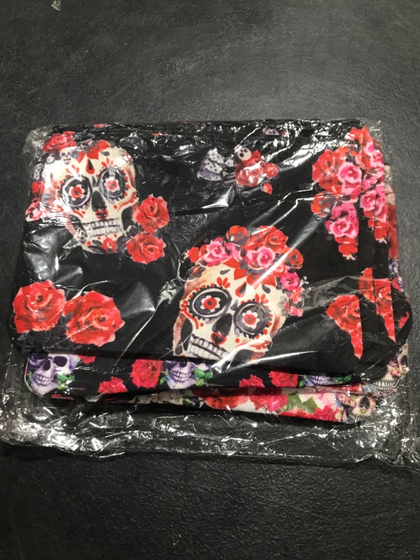 Photo 2 of 10 Pk- Canvas Travel Bag- Skulls