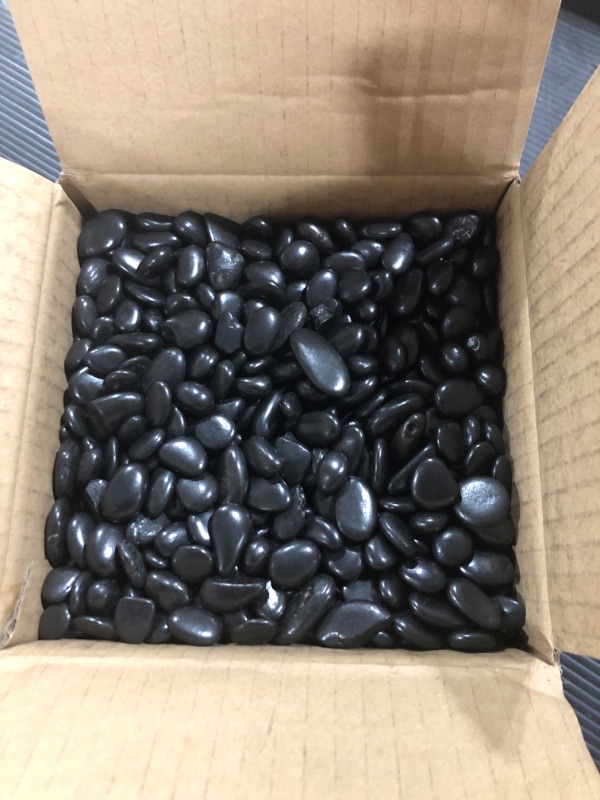 Photo 2 of 5 Pounds River Rocks for Plants,0.4" - 0.6" Black Stones for Garden Landscaping,Aquarium Rocks Black,Landscaping Rocks for Fish Tank,Black Pebbles for Plants, River Rocks for Vases, Garden, Aquarium 5 LBS 1