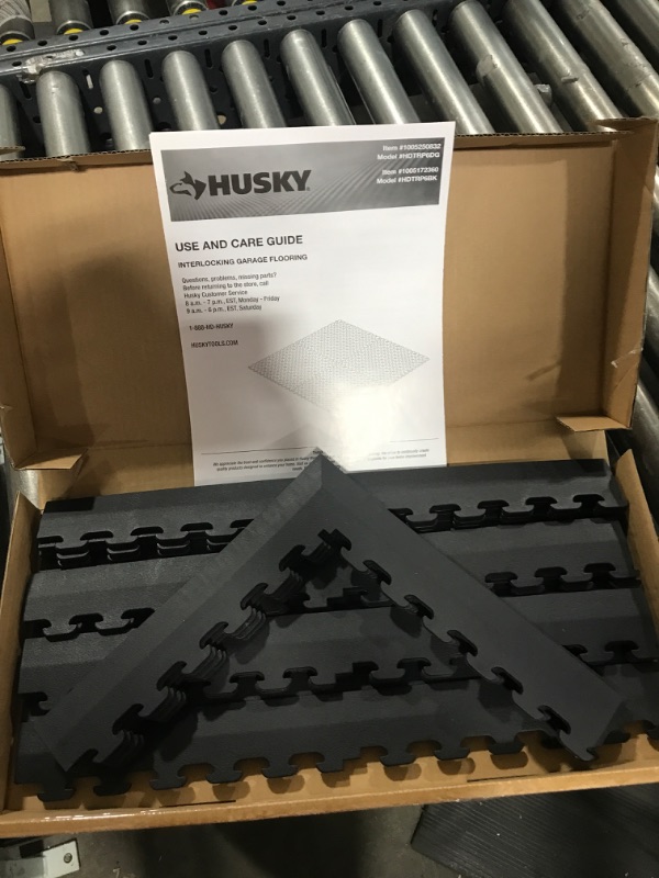 Photo 1 of 18.4 in. x 18.4 in. Black Commercial PVC Garage Flooring Trim Kit