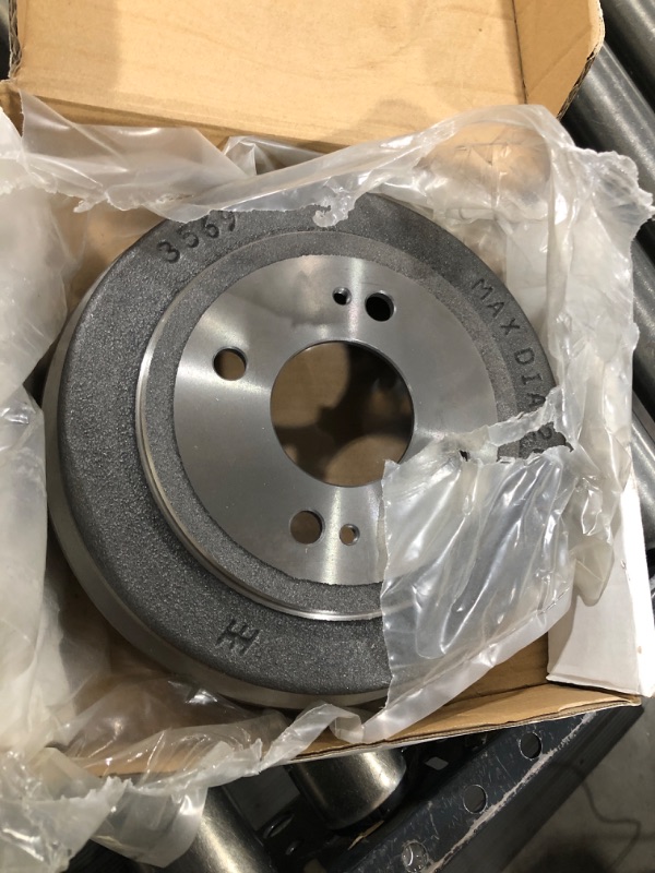 Photo 2 of ACDelco Professional 18B134 Rear Brake Drum