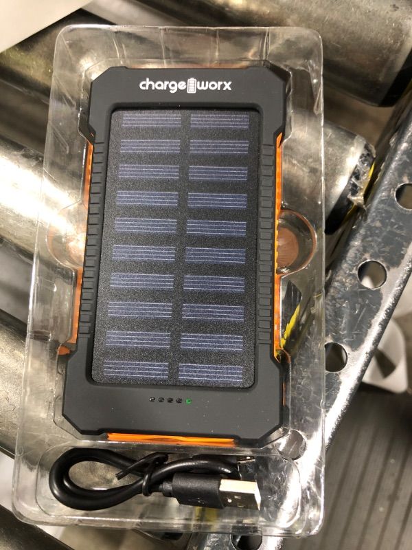 Photo 1 of Chargeworx Solar Powered 10000 mAh Power Bank
