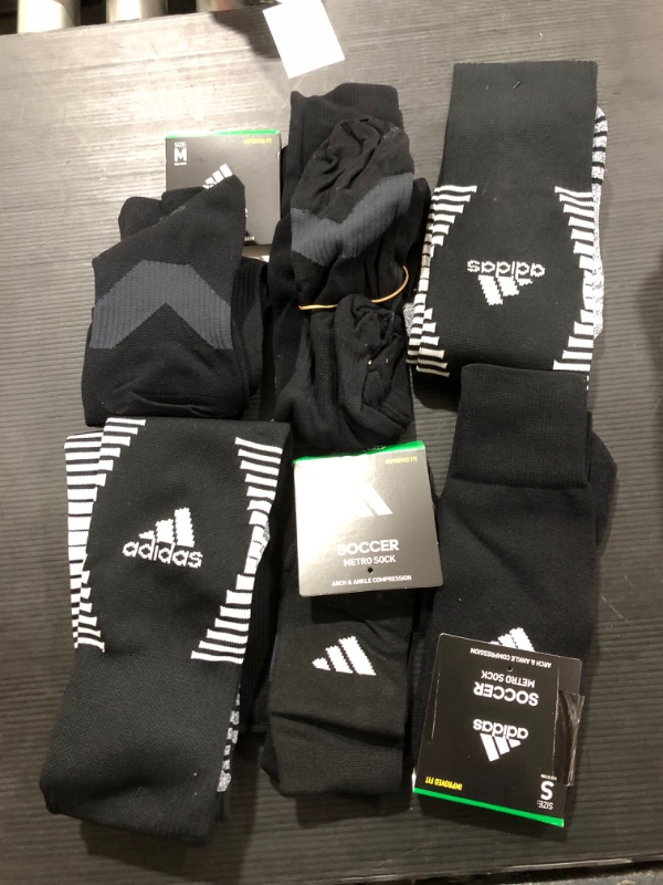 Photo 1 of 6 pairs of adidas socks of soccer 