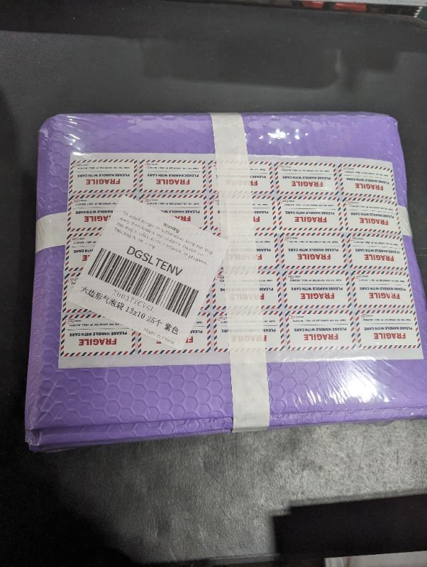 Photo 2 of DGSLTENV 13x10" Side-Opening Purple Hexagon Bubble Mailers (25-Pack)