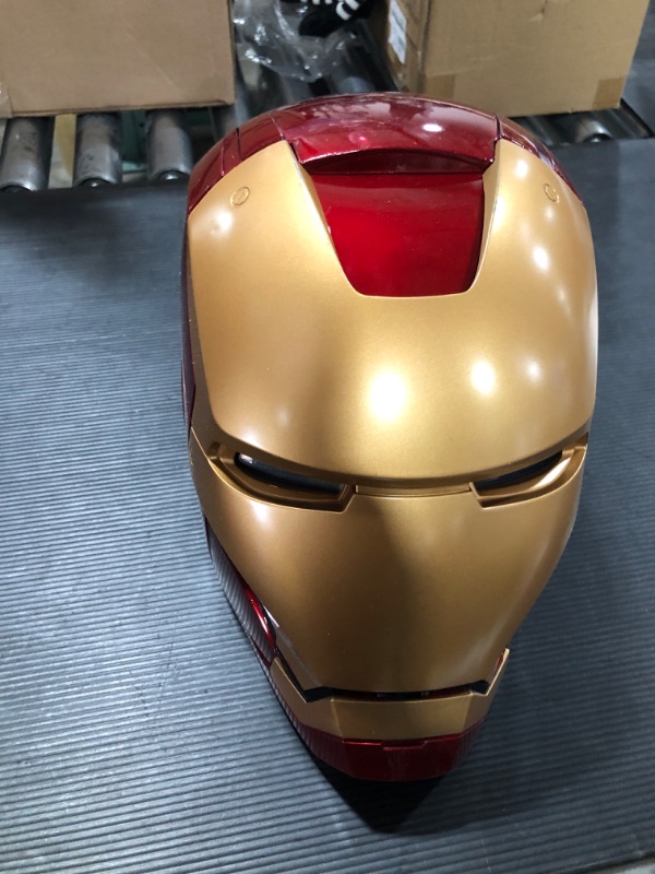 Photo 2 of Avengers Marvel Legends Iron Man Electronic Helmet - Multicolor Characters