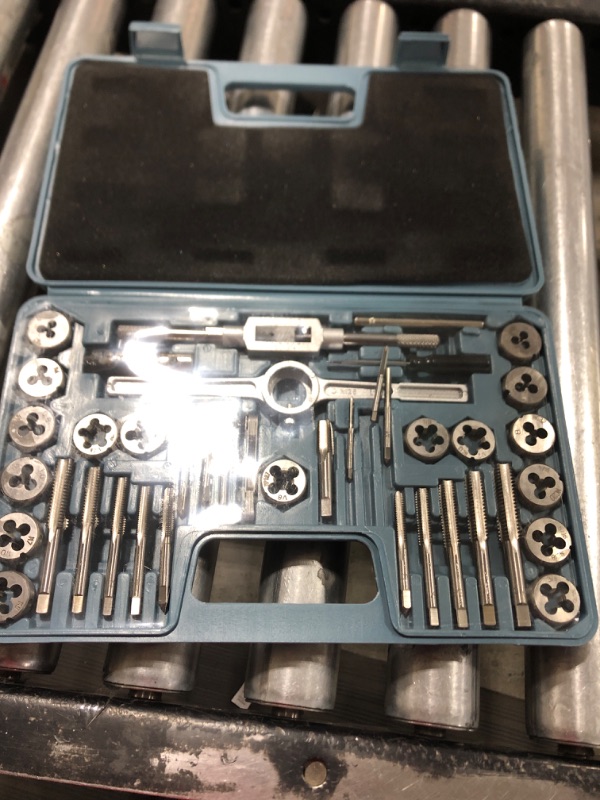 Photo 2 of Hi-Spec 39 Piece SAE & Metric Tap & Die Set. Complete M3 to M12 / #4 to 1/2in Fine & Coarse Tools to Cut, Chase and Thread with Screw Pitch Gauge in a Tray Case