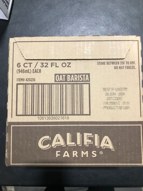 Photo 2 of Califia Farms - Oat Barista Blend Oat Milk, 32 Oz (Pack of 6), Shelf Stable, Dairy Free, Plant Based, Vegan, Gluten Free, Non GMO, High Calcium, Milk Frother, Creamer, Oatmilk Oat Barista Original 32 Fl Oz (Pack of 6)